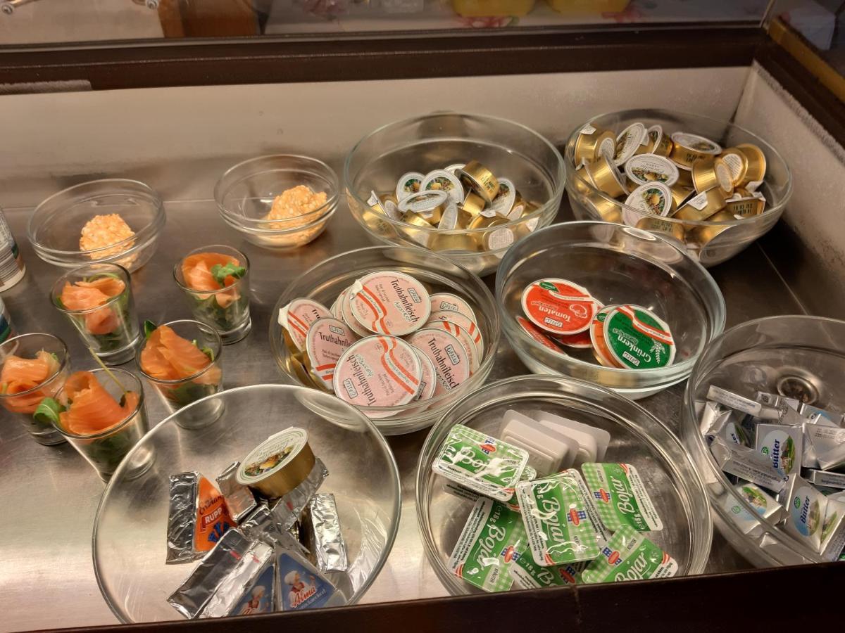 Hotel Am See Obersammelsdorf Eksteriør billede
